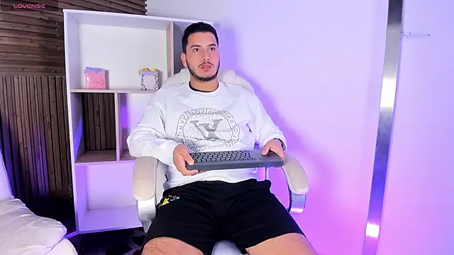 Axel grey  online show from November 2025 12:58:02 PM