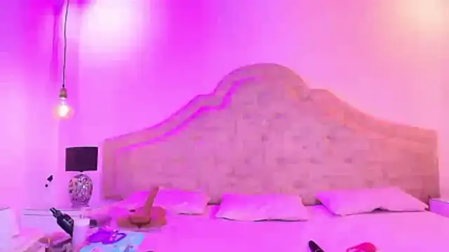 Snapshot of Zahara1 chatting on January 2026 07:29:01 PM Zahara1 online show from January 2026 07:29:01 PM