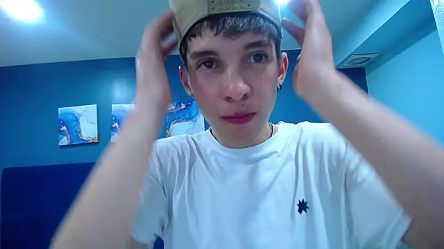 Jheampiiero online show from October 2025 12:38:02 PM