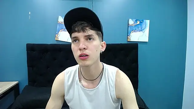 Jheampiiero online show from November 2025 02:39:02 PM