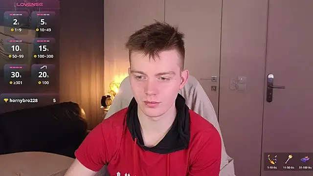 Happydeimos online show from April 2026 08:53:02 PM