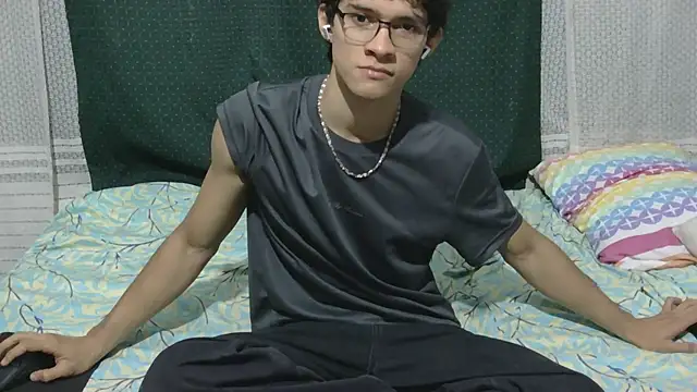 Samuel Hills II online show from February 2026 01:51:01 PM