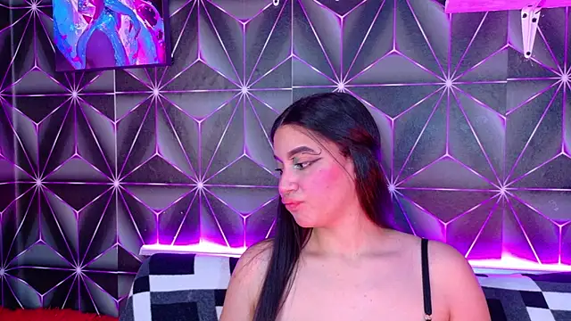 Megan Luxe online show from September 2025 04:26:01 AM