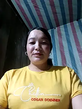 Snapshot of Bliss_rose chatting on September 2025 12:17:02 PM Bliss rose online show from September 2025 12:17:02 PM