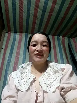 Snapshot of Bliss_rose chatting on September 2025 11:32:02 PM Bliss rose online show from September 2025 11:32:02 PM