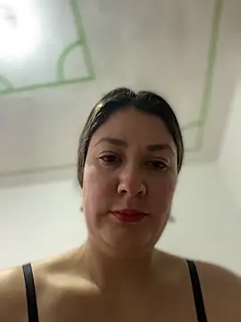 Abby-LS online show from November 2025 12:04:01 PM