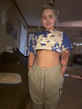 JuicyExxxperience online show from February 2026 02:21:01 PM