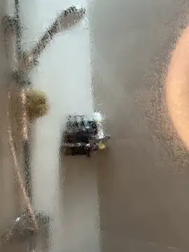 Snapshot of auriangel chatting on February 2026 12:40:02 AM auriangel online show from February 2026 12:40:02 AM