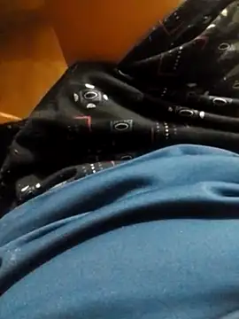 charlie0728 online show from October 2025 11:38:02 AM