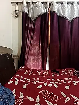 MEERAcle online show from March 2026 05:57:02 AM