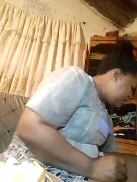 BigAssjuicy26 online show from November 2025 06:30:01 PM