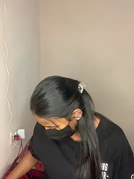 Priya baby0 online show from January 2026 08:03:01 PM