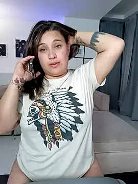 Laureen se online show from July 2026 04:15:01 AM