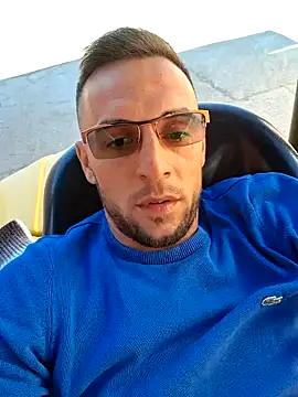 Snapshot of Necunoscutul001 chatting on September 2025 07:42:01 AM Necunoscutul001 online show from September 2025 07:42:01 AM