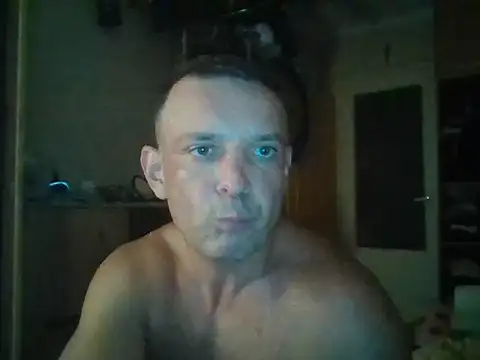 krolik1925 online show from July 2026 08:00:01 PM