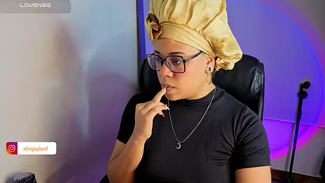 Snapshot of afro_jayleof chatting on September 2025 11:43:01 PM afro jayleof online show from September 2025 11:43:01 PM