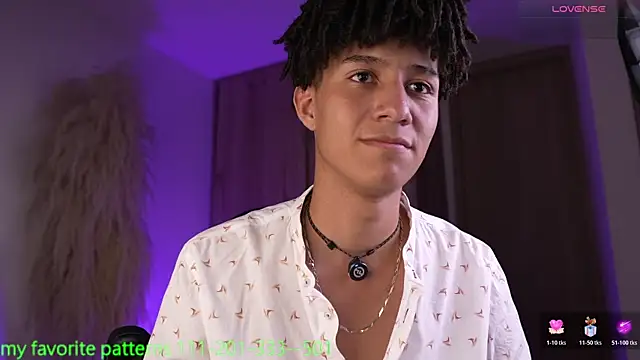 Snapshot of Afro_god_ chatting on June 2026 04:14:02 AM Afro god online show from June 2026 04:14:02 AM