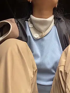 Huong-Ly online show from February 2026 03:48:01 AM