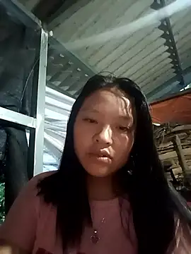 MuiNay online show from September 2025 10:58:02 PM