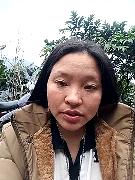 Snapshot of MuiNay chatting on January 2026 12:26:02 AM MuiNay online show from January 2026 12:26:02 AM