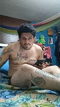 Snapshot of titolovemilfs chatting on January 2026 10:17:02 AM titolovemilfs online show from January 2026 10:17:02 AM