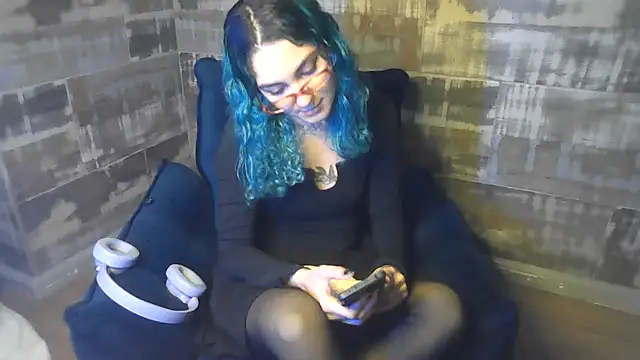 Snapshot of peetitefairy chatting on July 2026 06:08:02 AM peetitefairy online show from July 2026 06:08:02 AM