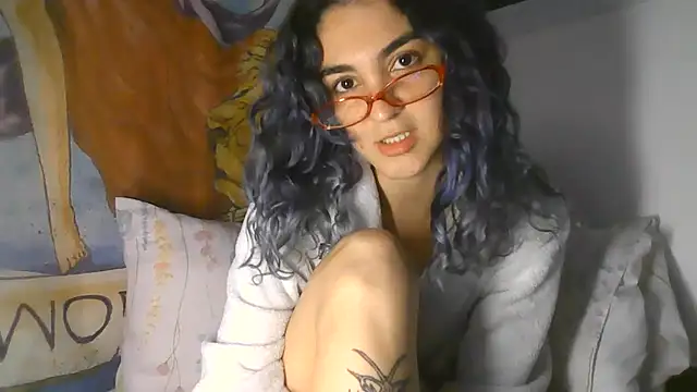 Snapshot of peetitefairy chatting on July 2026 05:22:02 AM peetitefairy online show from July 2026 05:22:02 AM