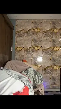 hannachris- online show from February 2026 11:14:02 PM