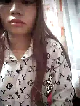 Snapshot of Dung-Thao19 chatting on February 2026 11:14:01 PM Dung-Thao19 online show from February 2026 11:14:01 PM