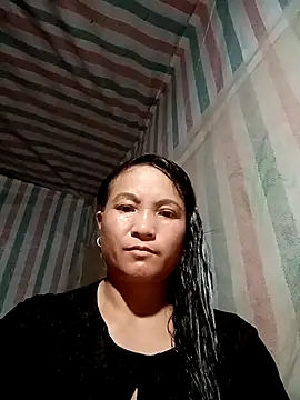 Love-Mama33 online show from October 2025 12:38:01 PM