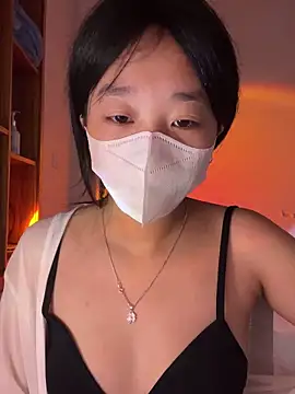 chuppy03 online show from September 2025 04:41:02 PM