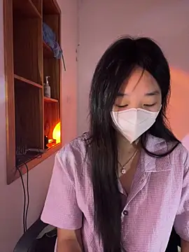 chuppy03 online show from September 2025 02:52:01 PM