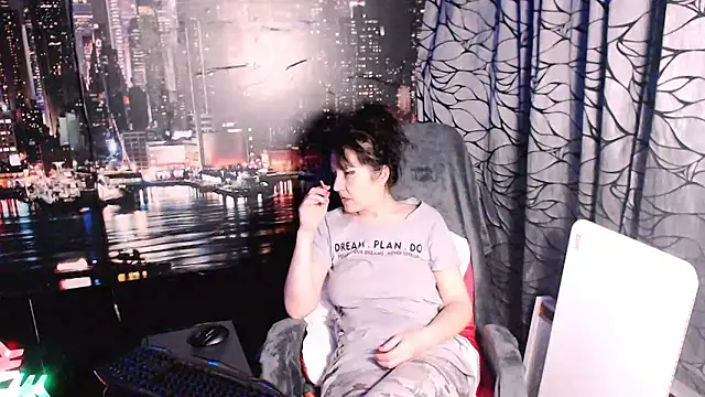 AMOURSWEET2025 online show from January 2026 03:27:02 PM