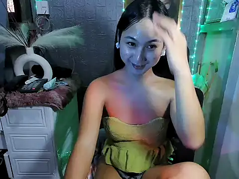 Snapshot of Nathalie_Smith19 chatting on May 2026 09:17:01 AM Nathalie Smith19 online show from May 2026 09:17:01 AM