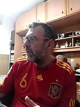 gigolobcn online show from April 2026 05:15:01 AM