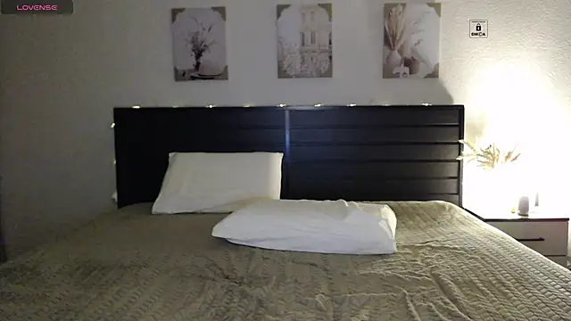 BL0NDE babe online show from March 2026 12:52:01 PM