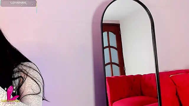 Emma  clark  online show from October 2025 12:09:02 PM