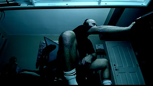 Snapshot of LeeCox chatting on February 2025 07:18:02 AM LeeCox online show from February 2025 07:18:02 AM