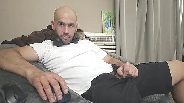 Snapshot of LeeCox chatting on March 2025 03:40:01 AM LeeCox online show from March 2025 03:40:01 AM