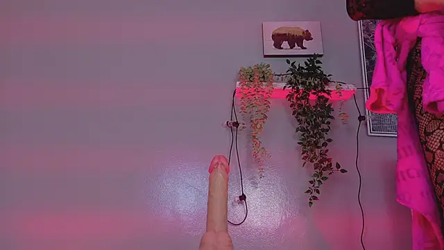 Nickifox   online show from January 2026 08:45:01 PM