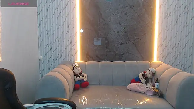 Snapshot of Gumball_b chatting on October 2025 03:27:01 AM Gumball b online show from October 2025 03:27:01 AM