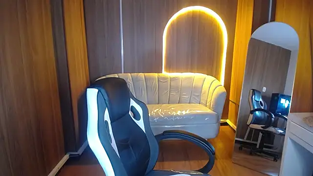 Snapshot of Gumball_b chatting on October 2025 03:39:02 AM Gumball b online show from October 2025 03:39:02 AM