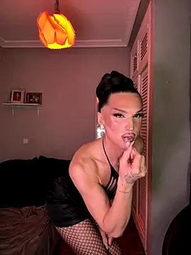 Snapshot of lacattiva chatting on September 2025 09:14:01 PM lacattiva online show from September 2025 09:14:01 PM