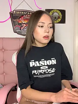 PrettyAmber online show from February 2026 08:40:01 PM