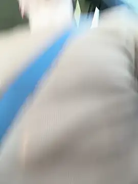 Axl hot online show from March 2026 03:24:01 PM