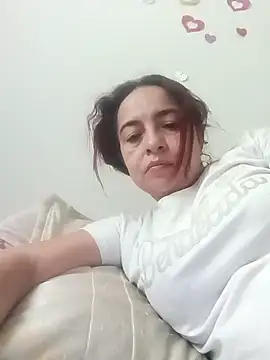 Snapshot of tany90 chatting on November 2025 03:30:02 PM tany90 online show from November 2025 03:30:02 PM