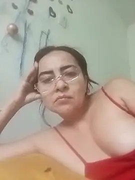 Snapshot of tany90 chatting on February 2026 03:43:02 PM tany90 online show from February 2026 03:43:02 PM