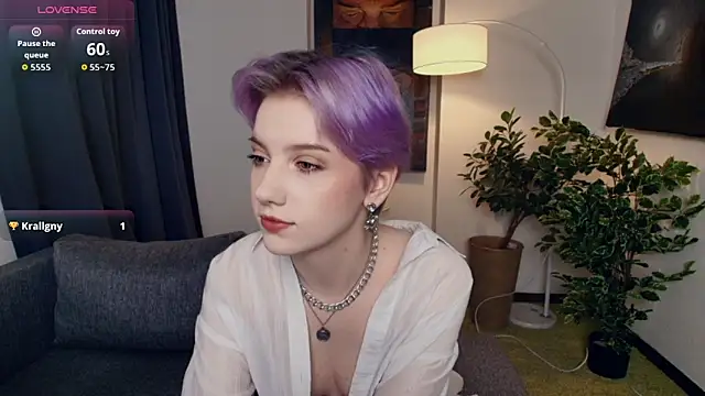 Snapshot of OdelynaAsp chatting on December 2025 12:31:02 PM OdelynaAsp online show from December 2025 12:31:02 PM