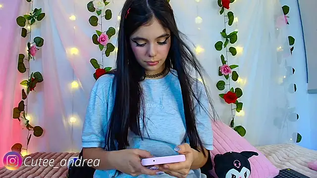 cutee andrea online show from October 2025 01:57:01 AM