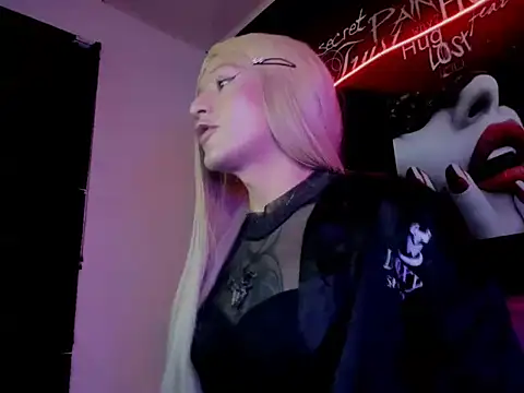 Snapshot of Megam_ chatting on September 2025 01:00:01 AM Megam online show from September 2025 01:00:01 AM